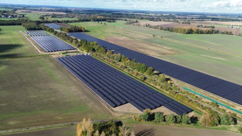 Zonneparken Gorgast Bahn, Gewächshaus & Manschnow, Duitsland- Ampyr Solar Europe