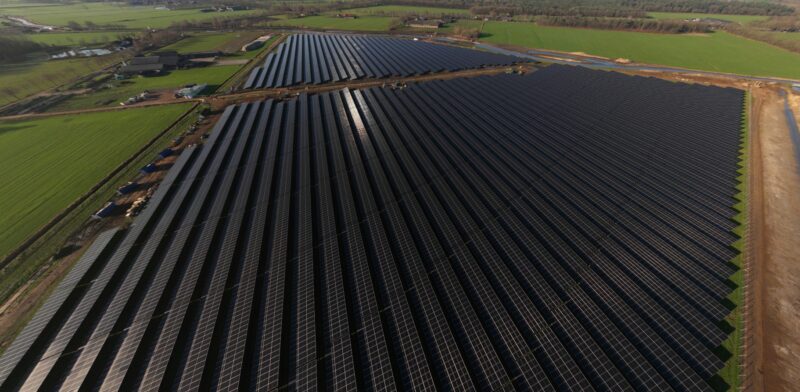 Zonnepark Snelle Loop, Beek en Donk  – Ampyr Solar Europe