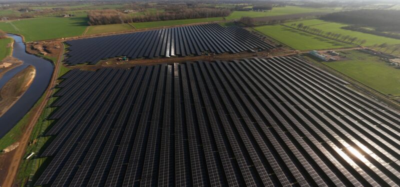 Solar Park Snelle Loop, Beek En Donk – Ampyr Solar Europe